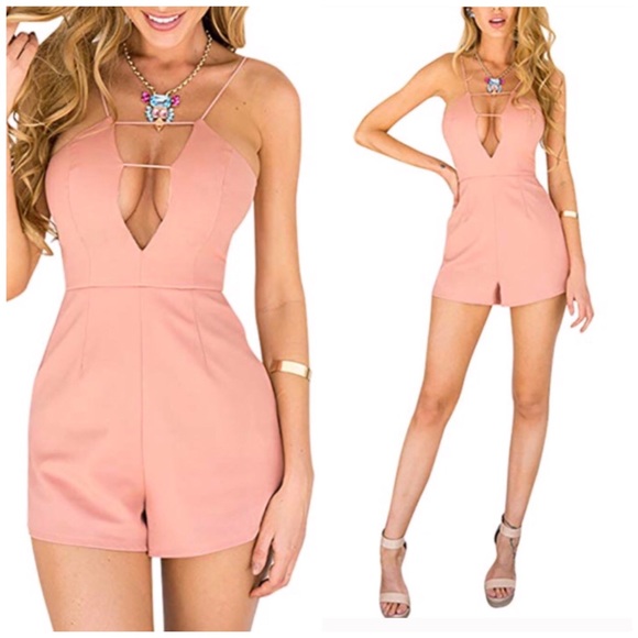 Boutique Dresses & Skirts - 🆕Akela Romper